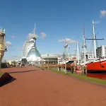 De Leuchtviol *